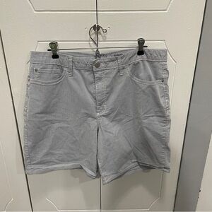 Riders by Lee Blue Striped Midrise Shorts